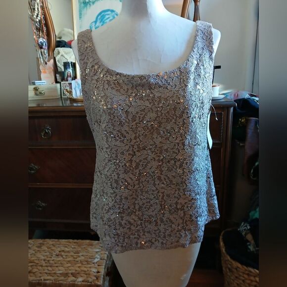 R&M Richards Womens Sequin Embellished Sleeveless Tank Top  NWT Size 4 - Picture 1 of 5
